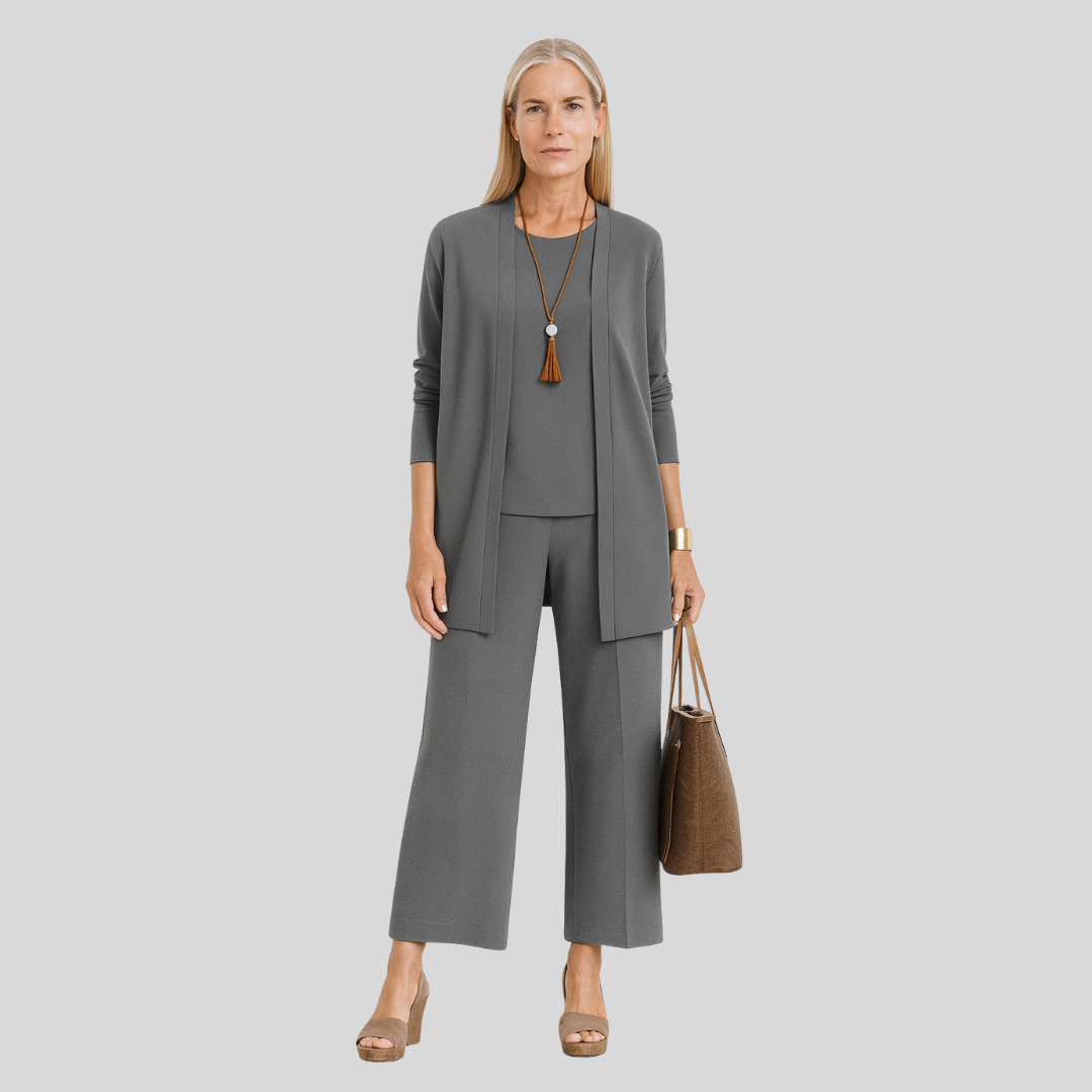 Elegant 3-Piece Set with Comfortable Fit and Versatile Styling