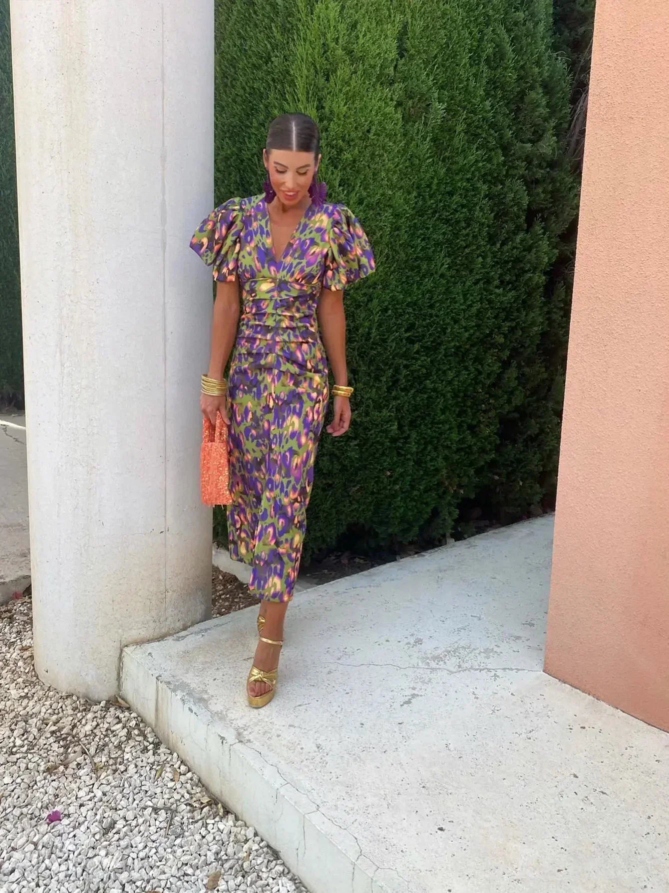 Printed Midi Dress with Puff Sleeves V Neck Fitted Elegant Shape