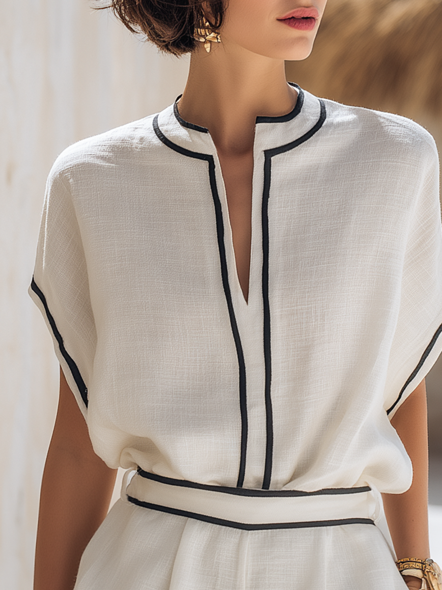 Lightweight Two Piece Set with Breathable Fabric and Relaxed Fit