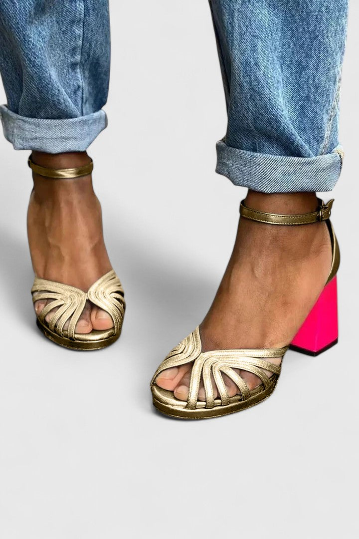 Elegant Heels with Stable Fit and Comfortable Support