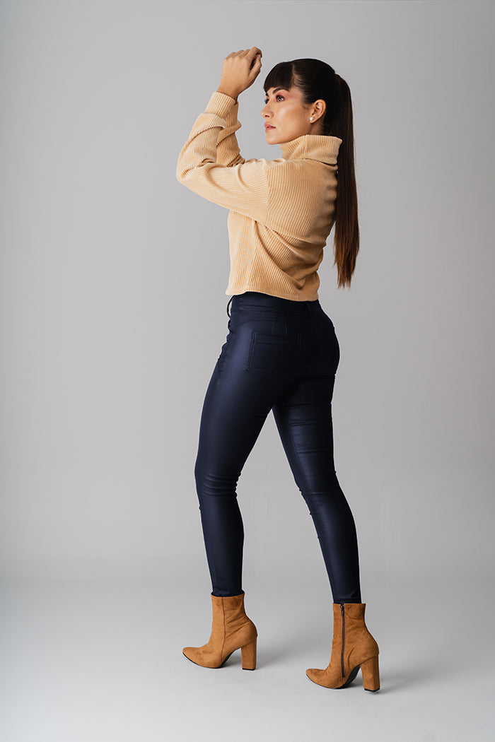Vegan Leather Pants with pockets