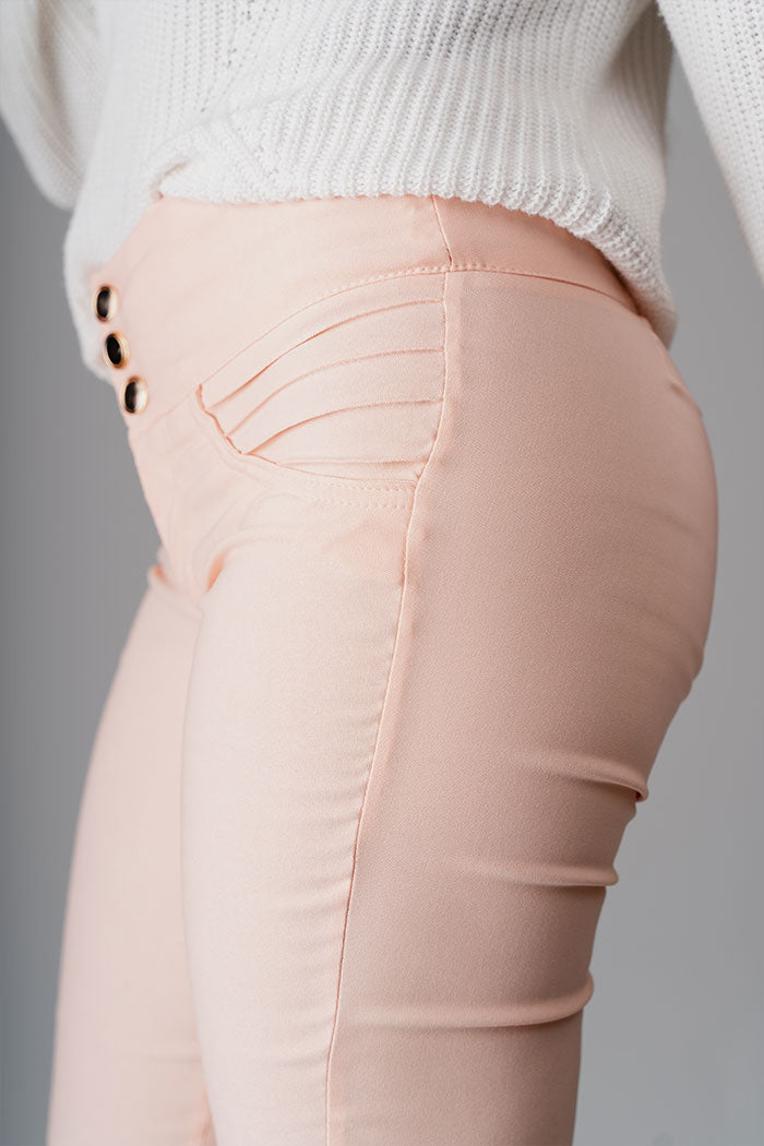 Chic skinny trousers in peach