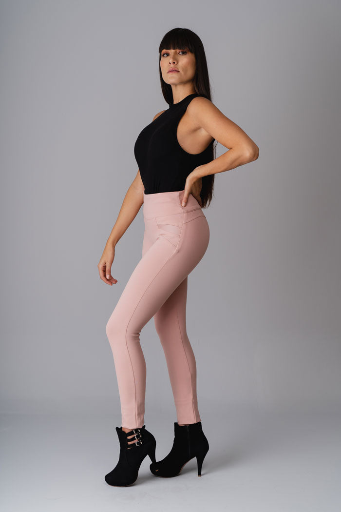 Pull-on pants pink