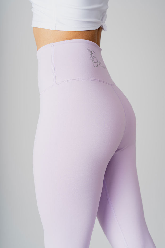 High Waisted Solid Colored Leggings 25" - Lila